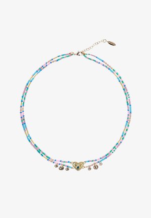 Collier de perles avec des perles en verre roses, bleues et vertes, agrémentées d'accents métalliques. Pièce centrale en forme de cœur avec des petits pendentifs suspendus.