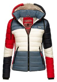 Veste rembourrée avec capuche, présentant des blocs de couleur horizontaux en rouge, blanc, bleu et marine. Fermeture éclair avec poches latérales et tissu texturé.