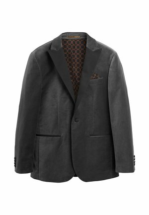 Tmavě šedý sametový blazer s černými saténovými klopami, s jedním knoflíkem, dvěma předními kapsami a vzorovaným kapesníčkem, zobrazený na bílém pozadí.