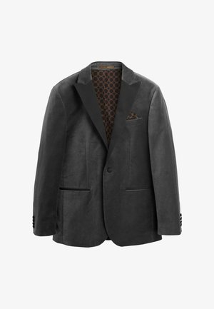 Tmavě šedý sametový blazer s černými saténovými klopami, s jedním knoflíkem, dvěma předními kapsami a vzorovaným kapesníčkem, zobrazený na bílém pozadí.