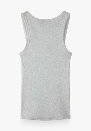 Débardeur côtelé gris clair sans manches avec larges bretelles et encolure arrondie, vu de dos sur fond blanc.