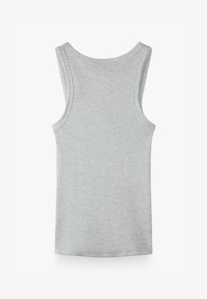 Débardeur côtelé gris clair sans manches avec larges bretelles et encolure arrondie, vu de dos sur fond blanc.