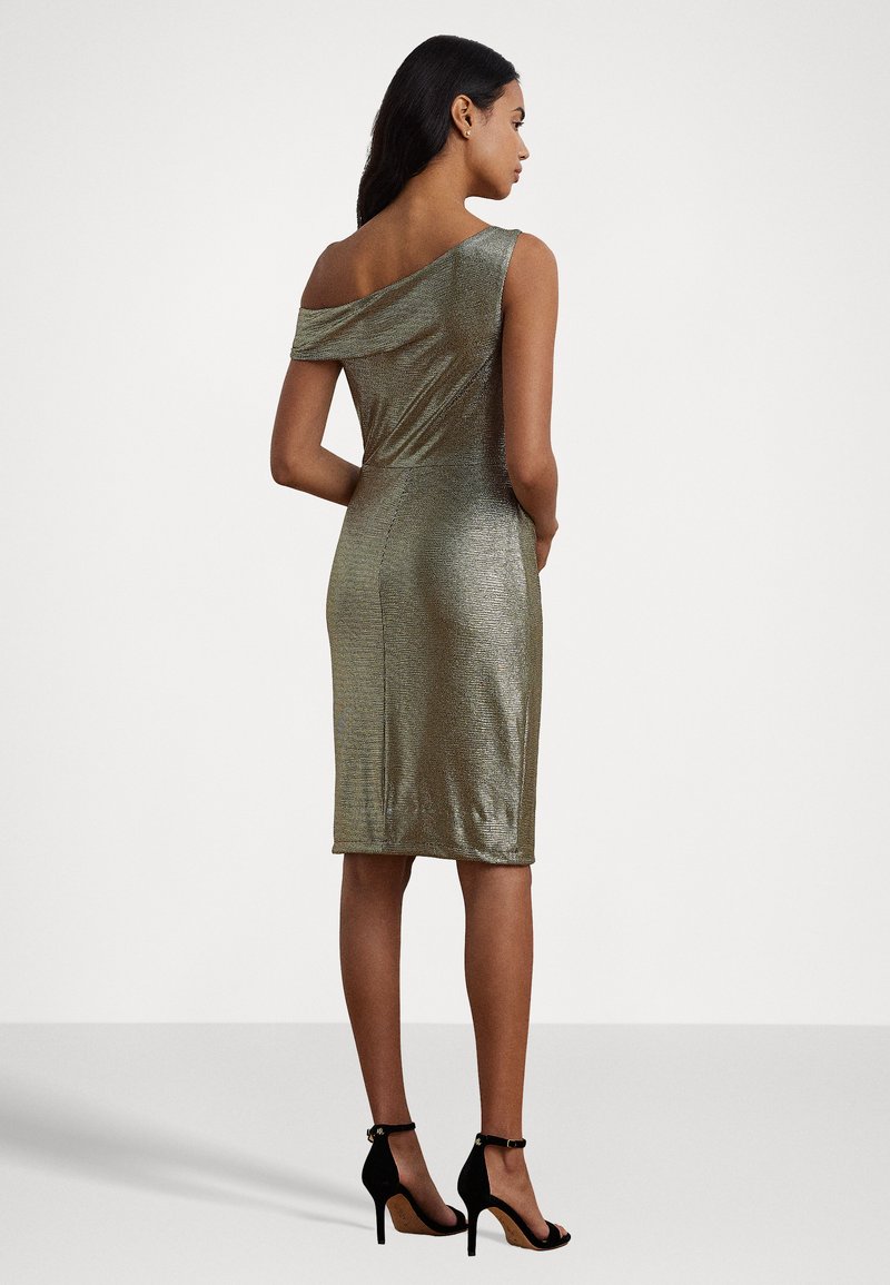 Lauren Ralph Lauren METALLIC ONE SHOULDER COCKTAIL DRESS - Jersey dress - botanic green/gold-coloured/green - Zalando.ie Lauren Ralph Lauren METALLIC ONE SHOULDER COCKTAIL DRESS - Jersey dress - botanic green/gold-coloured/green - Zalando.ie