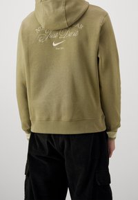 Nike Sportswear Mikina s kapucí - olive