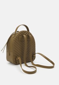 Pinko LOVE CLICK CLASSIC - Mochila - piantagione/antique gold-coloured