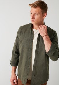 Buratti SLIM FIT - Skjorter - khaki