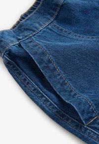 REGULAR FIT  UTILITY LIGHTWEIGHT  - Jeansshorts - mid blue