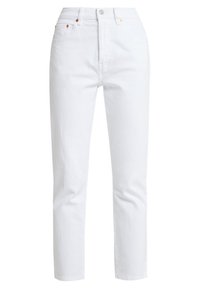 Jeans de mezclilla blanca con un diseño de pierna recta, cintura alta, bolsillos frontales y sutiles detalles de hardware en cobre. Textura suave y costuras mínimas.