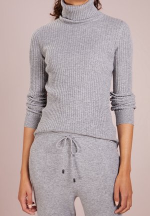 Sweter