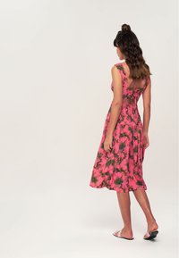 Herita TIE BACK - Freizeitkleid - red