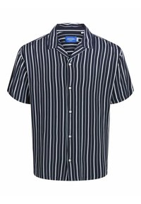 Camisa de manga corta en azul marino con rayas verticales blancas, con cuello tipo camp y botones delanteros. Tejido suave con un corte relajado.