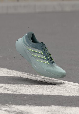adidas Performance, SUPERNOVA SOLUTION 3 - Tenisice za cestovno trčanje - blue oxide/linen green/sage