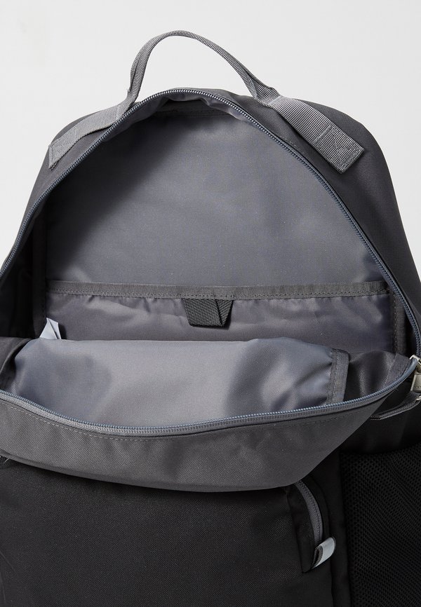 CHUCKWALLA DAYPACK UNISEX – Tagesrucksack