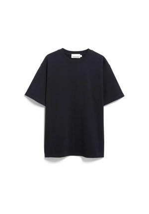 Schwarzes Baumwoll-T-Shirt mit kurzen Ärmeln, Rundhalsausschnitt und lockerem Schnitt; glatte Textur ohne sichtbare Muster oder Akzente.