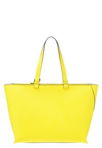 Żółta skórzana torba na ramię o uporządkowanym kształcie, z podwójnymi uchwytami i czarnymi wykończeniami podkreślającymi krawędzie. Gładka tekstura, minimalistyczny design.