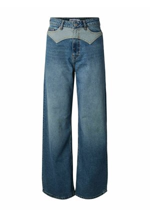 Pieces, WIDE FIT JEANS PCRODEO HW WESTERN - Wide Leg - medium blue denim