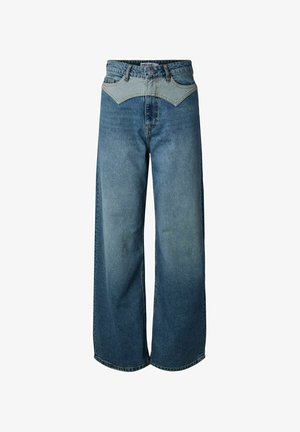 Pieces, WIDE FIT JEANS PCRODEO HW WESTERN - Wide Leg - medium blue denim