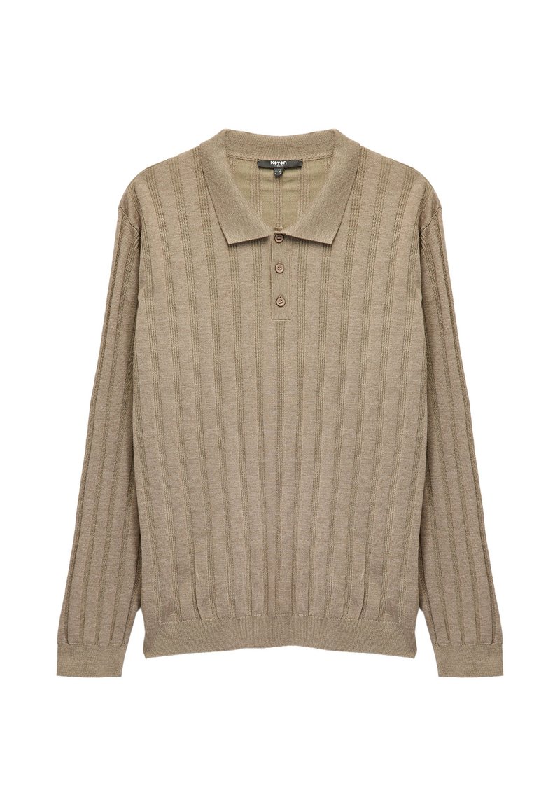 Suéter polo de manga larga beige con textura acanalada, tapeta de tres botones y un cuello clásico. Tela suave, diseño casual.
