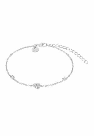 Pulsera delicada de plata con un pequeño dije en forma de corazón y dos diminutas gemas claras, con cierre de cadena ajustable.
