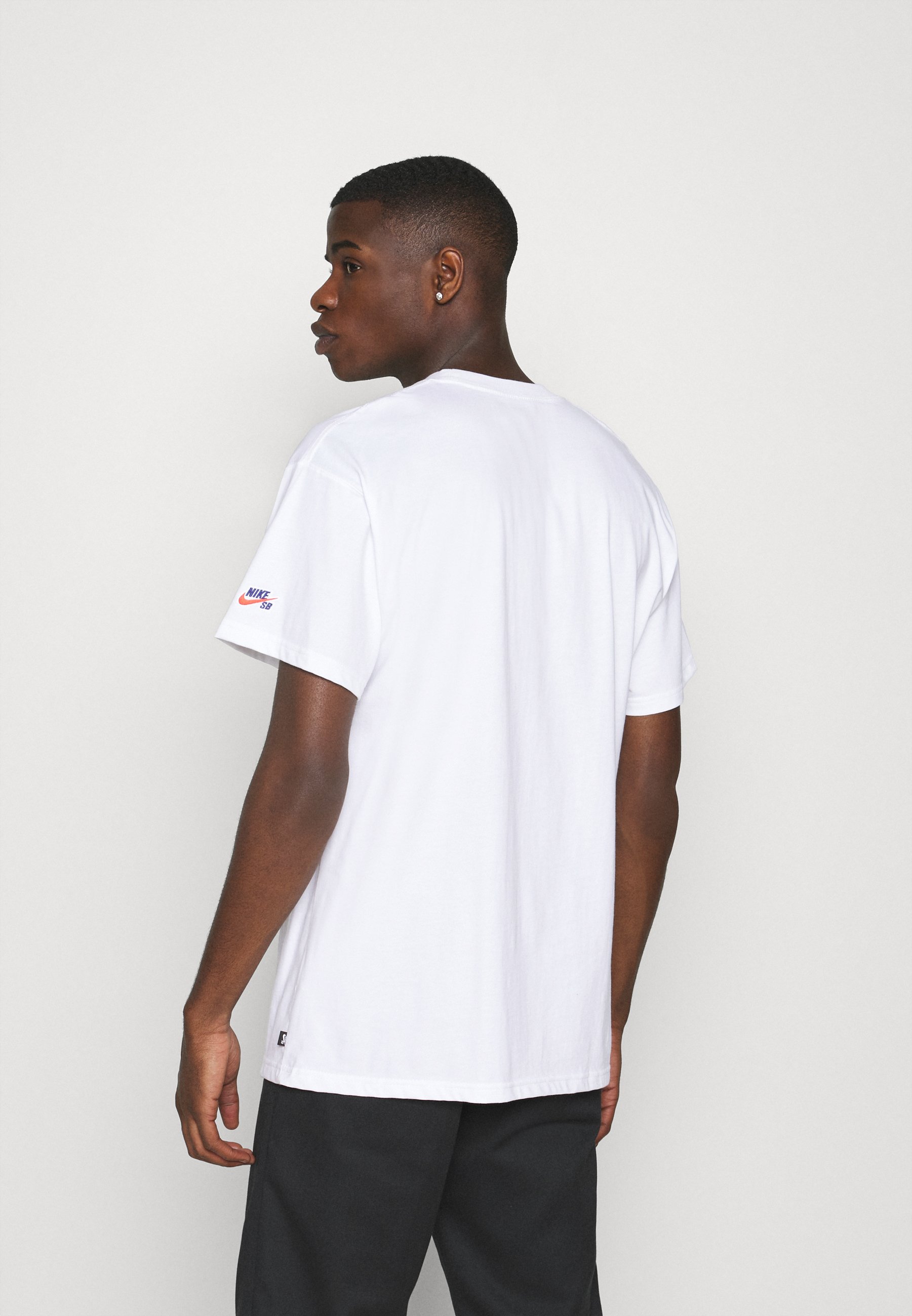 nike sb essential tee