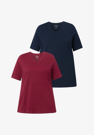 Dvé v-neck trička v barvě burgundy a námořnické modři, vyrobená z jemné bavlny, s krátkým rukávem a uvolněným střihem, se šitými lemy.