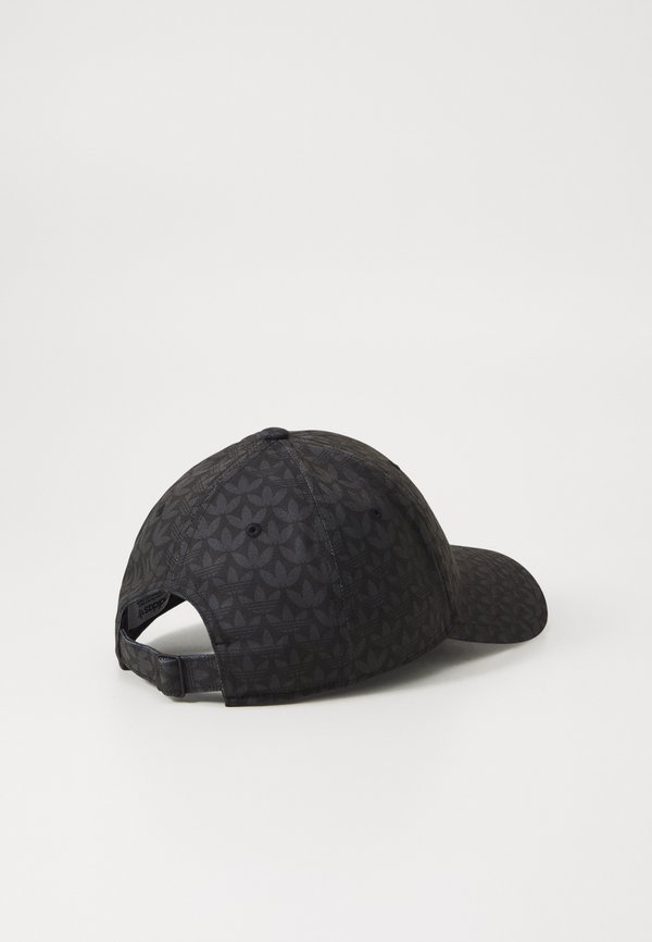 TREFOIL MONOGRAM - Cap4
