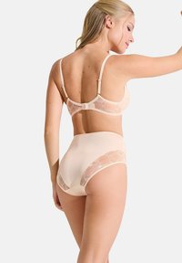 Lisca PRÉFORMÉ SPACER PATRICIA - Soutien-gorge à armatures - beige