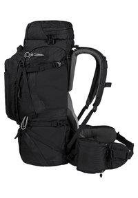 Mochila negra de múltiples compartimentos con correas ajustables, soporte trasero acolchado y bolsillo de malla lateral. Tejido texturizado con acentos de hardware duraderos.