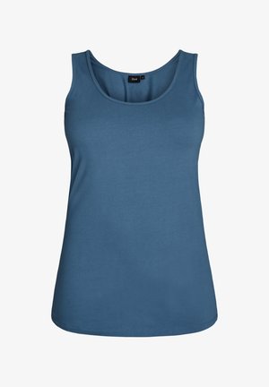 Modrý bavlněný tílko bez rukávů s výstřihem do oblouku a malou černou štítkem na vnitřní straně zadního límce.