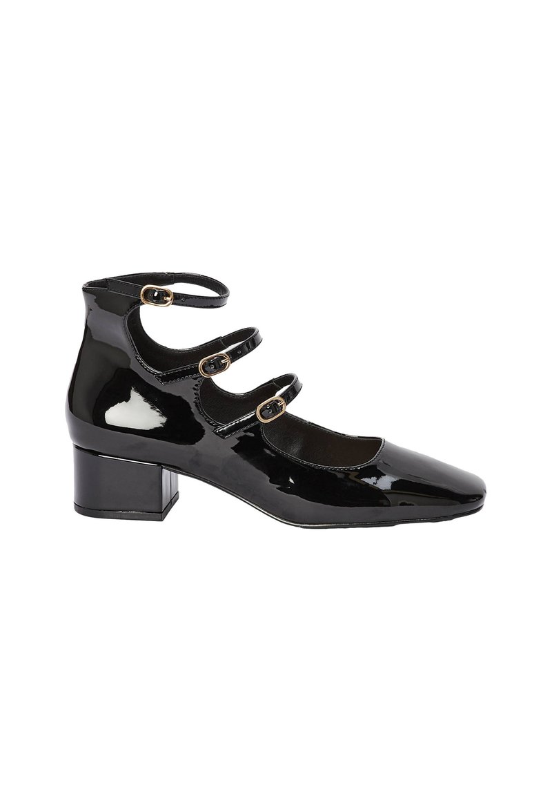 Chaussure Mary Jane en cuir verni noir avec bout carré, trois brides réglables et un talon épais. Finition lisse et brillante.