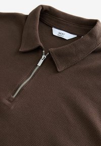 Next WAFFLE TEXTURED - REGULAR FIT - Langærmet T-shirt - chocolate brown