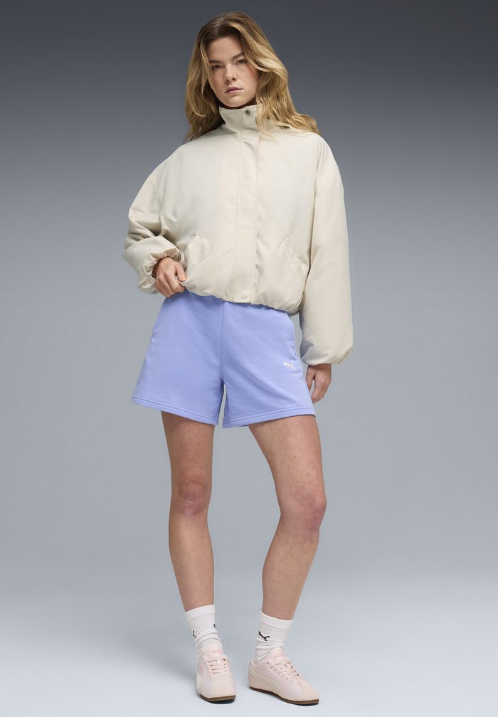 PUMA Shorts - intense lavender