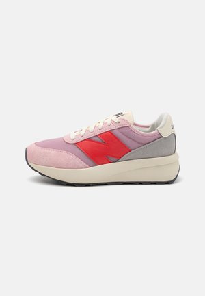 New Balance, 370 - Tenisky - rose sugar