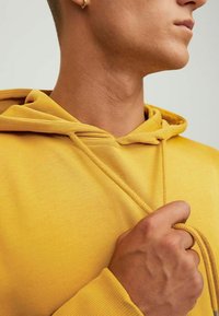Jack & Jones JJEBASIC złoty