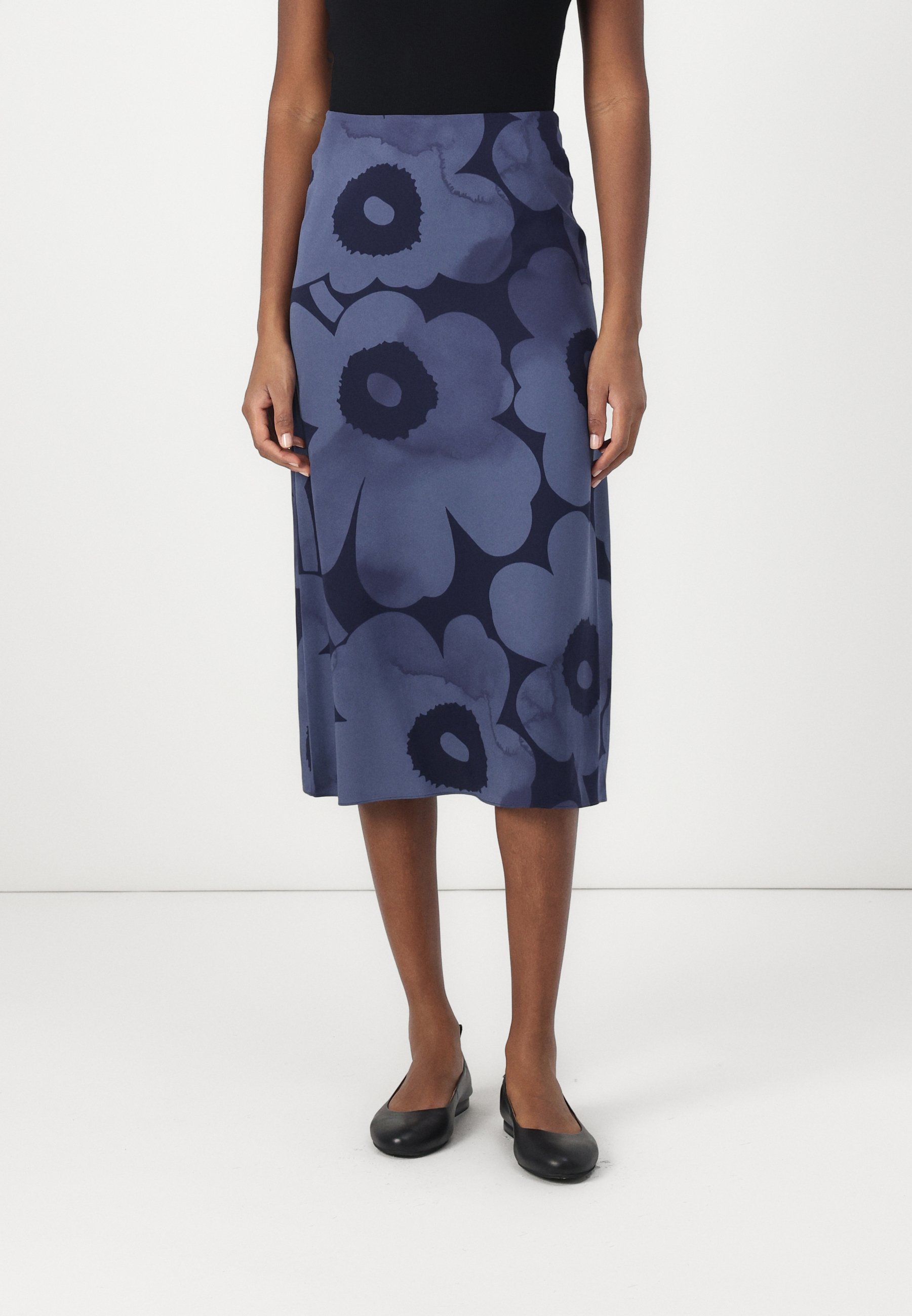 【marimekko】Korkeat Akvarelli Unikko スカート Korkeat Akvarelli Unikko スカート｜スカート｜Marimekko