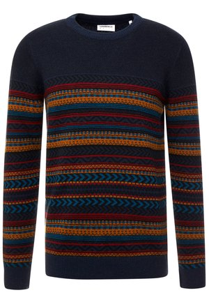 Pull marin avec des rayures horizontales multicolores en bleu, orange et rouge, orné de motifs géométriques. Col rond et design en tricot texturé.