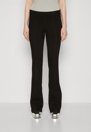 ONLWAUW MID FLARED ZIP CUT - Bootcut jeans - washed black