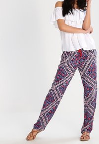 Pepe Jeans Spodnie materiałowe