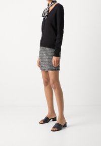 Anna Field Cardigan - black