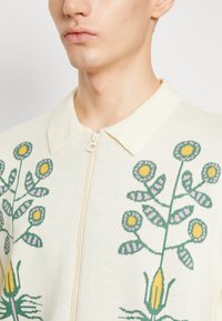 Obey Clothing TOTEM ZIP CARDIGAN UNISEX - Adīta jaka - unbleached multi