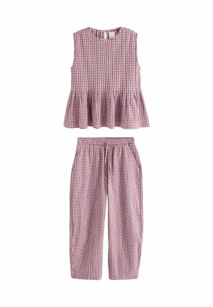 Zweiteiliges Gingham-Outfit mit ärmellosem Peplum-Oberteil in Pink- und Weißtönen, kombiniert mit passenden Hosen mit elastischem Bund.
