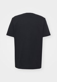Väikepilt 6