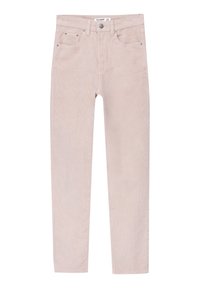 Pantalon en velours côtelé rose clair, coupe ajustée, avec cinq poches, rivets métalliques et fermeture à bouton sur le devant. Tissu texturé.