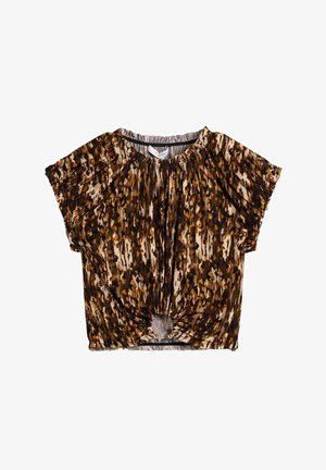 Blouse à manches courtes à imprimé animal abstrait marron et noir, avec encolure froncée et détail de nœud noué sur l'ourlet avant.