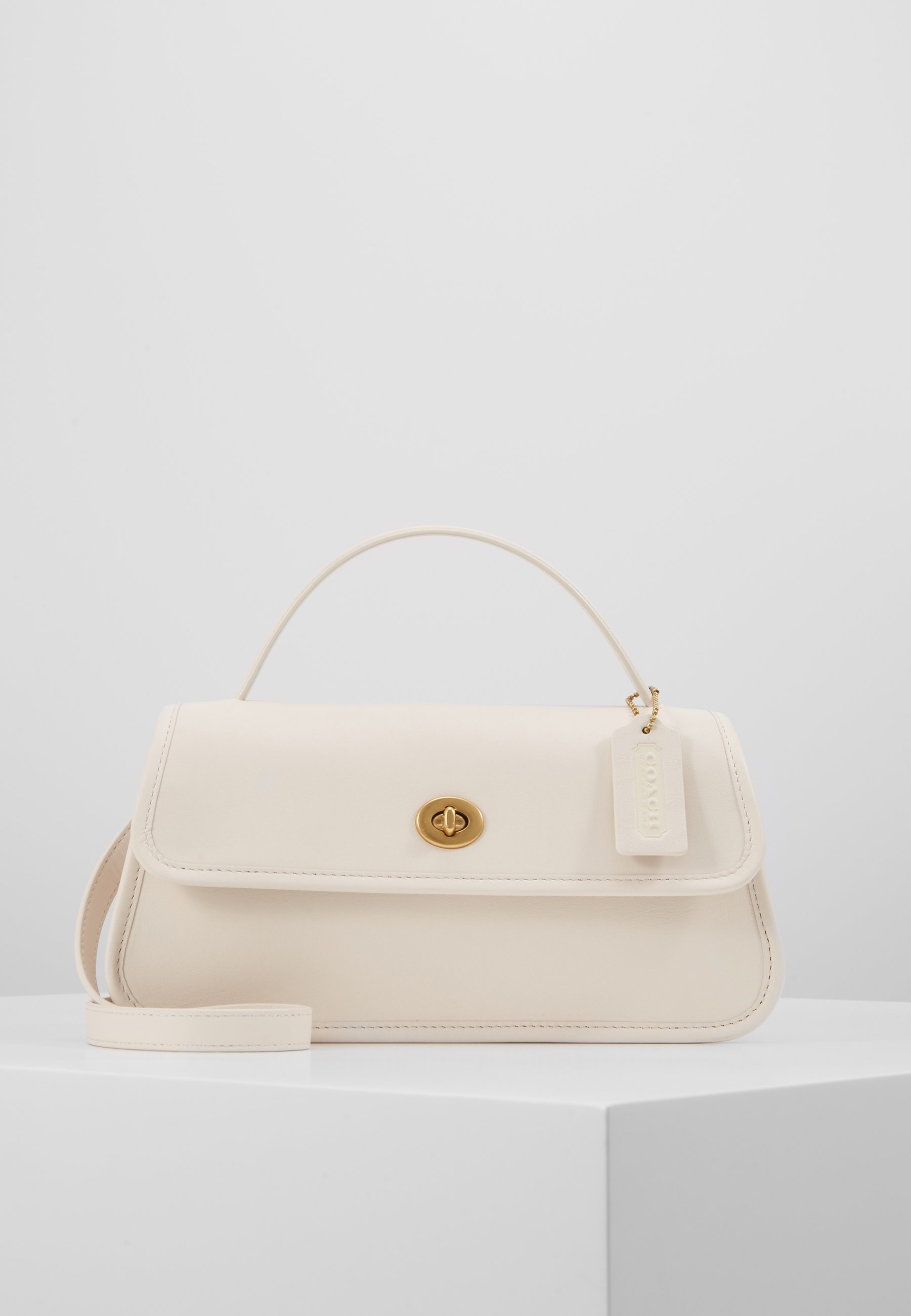 Coach RUNWAY ORIGINALS GLOVETAN TURNLOCK CLUTCH Håndveske Coach RUNWAY ORIGINALS GLOVETAN TURNLOCK CLUTCH Håndveske