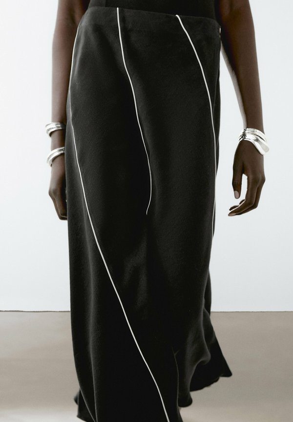 FLARED MIDI - A-line skirt4