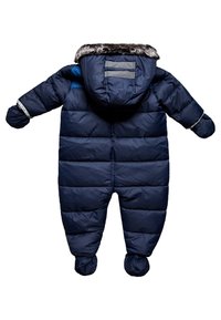 Mörkblå vadderad snöoverall med pälsfodrad huva, elastiska muddar och integrerade fotöverdrag. Har en quiltad design och reflexdetaljer.