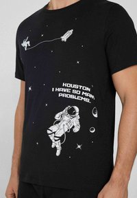 Tezenis SET - Pyžamová sada - schwarz y nero stampa houston