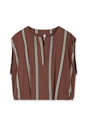 Top marrone senza maniche con righe verticali bianche e nere e scollo rotondo con una breve apertura frontale.