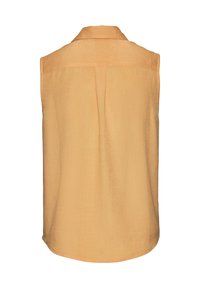 Sleeveless shirt in a light orange color, featuring a collar and back pleat. Made of lightweight fabric with a smooth texture.